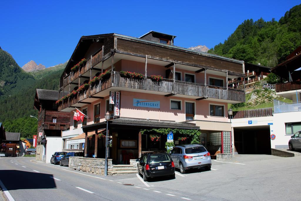 Petersgrat Hotel Kippel ภายนอก รูปภาพ