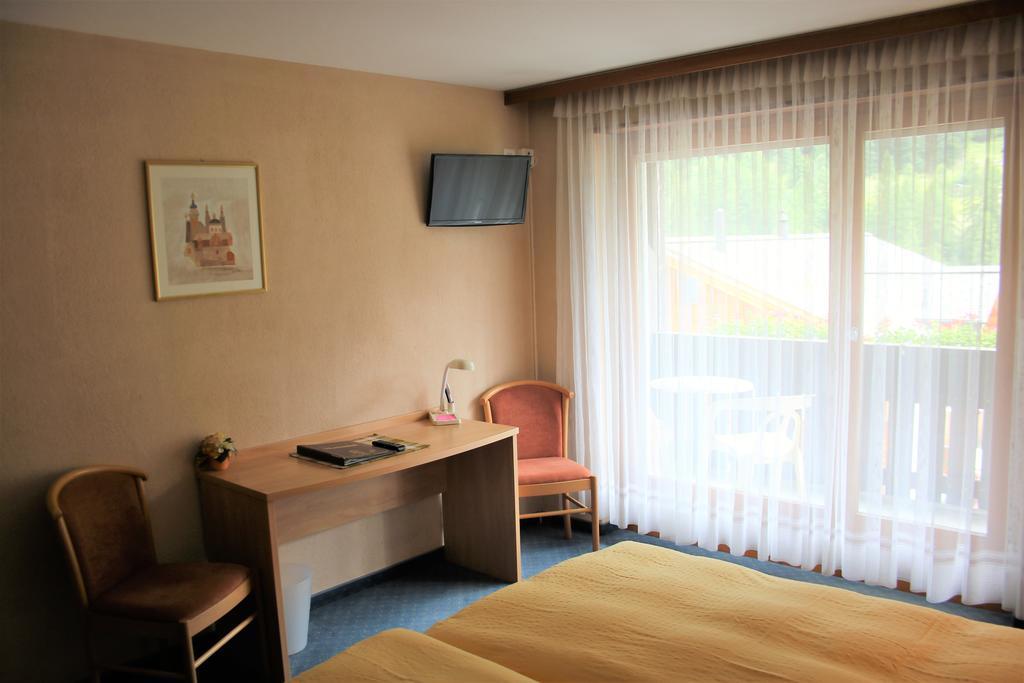 Petersgrat Hotel Kippel ภายนอก รูปภาพ